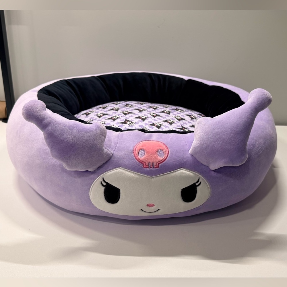 Sanrio Kuromi Lavender Pet Bed with Character Design